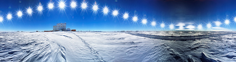 [SunRun_800.jpg]
This is probably the image that took me most time between concept and having it in the box: a good 15 years. It shows the sun going its merry wave above the horizon on a polar summer day.