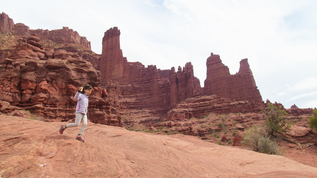 [20190416_210902_FisherTowers.jpg]
And the first rock you usually see when crossing in Utah is from the ominous Fisher Towers.