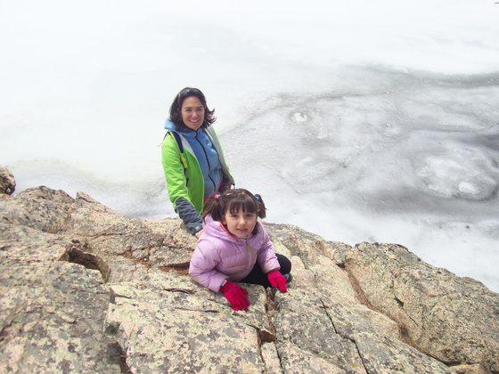 [20190507_103337_EmeraldLakeHike.jpg]
Ice on Dream Lake.