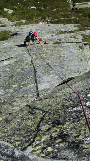 [20090823_144018_Seloge.jpg]
More slab climbing.