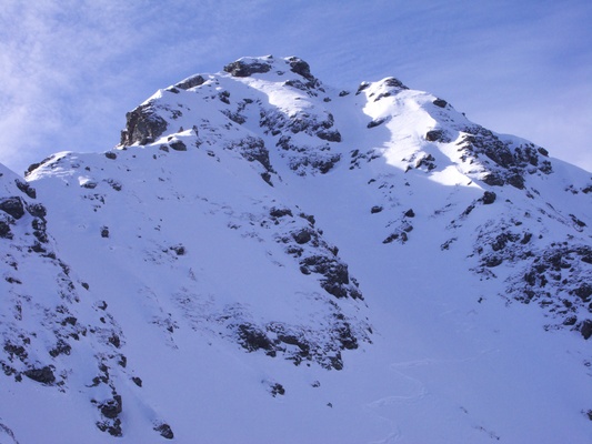 [20080309_100608_Barlet.jpg]
The north-west couloir of the Barlet. If you look closely you can see my tracks from the summit, but although the east couloir was excellent, this one was hard-packed and exposed.