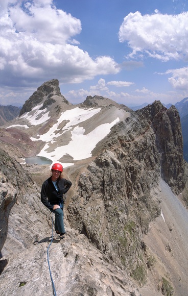 [20060704_JennySummitRidgeVPano_.jpg]
Jenny on the summit of Tour Termier.