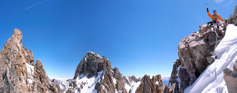 [20070518-EmeraudeSummitPano_.jpg]
Jerry on the summit of the Emeraude gully. From the top of the gully, still a long way from the true summit of Ailefroide, two rappels take you to the Ailefroide glacier and a short climb up shit rock to the Glacier Noir pass. There 400m down a 50° slope I wish I'd had my skis for and we are back to the packs.