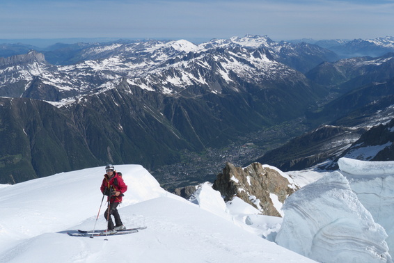 [20120602_091138_MtBlancDescent.jpg]
Chamonix is visible down in the valley.