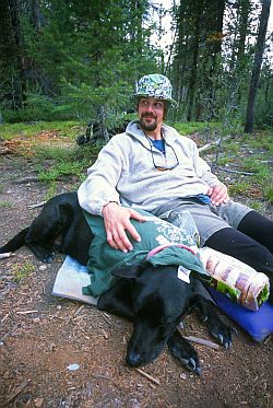 [BradDozer.jpg]
Our last climbing trip with Brad before we left the US, and the last trip of his old dog Dozer. He took us to his new domain, a little known granite cliff with a large name in Idaho: Elephant's perch.