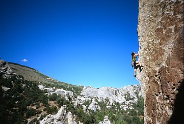 [CityOfRocksArete.jpg]
Climbing an arete at City of Rocks, with exposure.