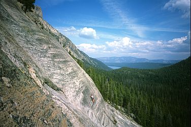 [SuperSlabBK.jpg]
Brad and Koren on the middle of SuperSlab (5.10).