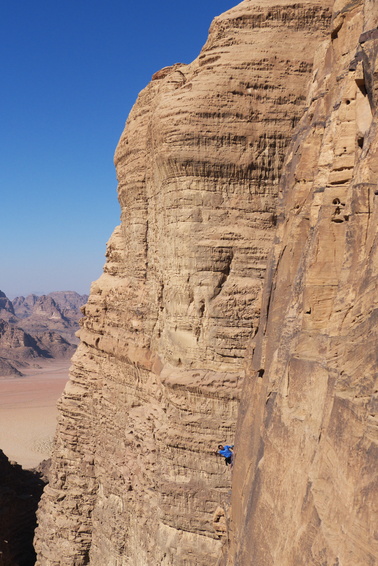 [20111102_132334_AlanPerverseFrog.jpg]
Marco on 'Alan and his perverse frog', a route just left of The Beauty which we climbed afterwards.