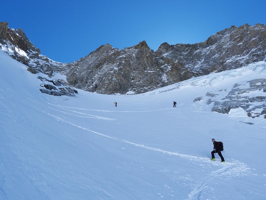 [20110320_111201_Gandoliere.jpg]
Going up the lower slopes of the Gandoliere.