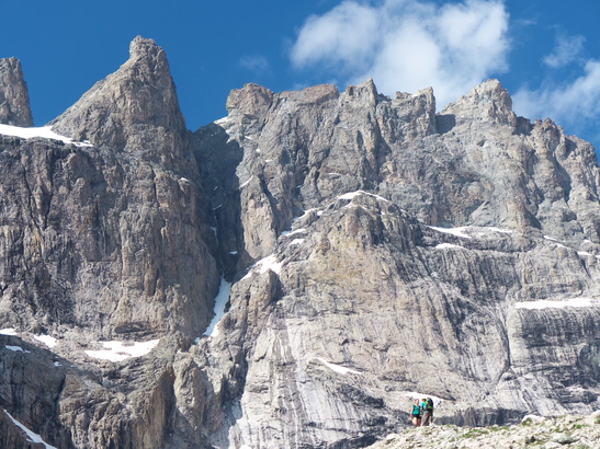 [20130726_170839_LaMeijeSud.jpg]
The south face of La Meije: 1000m of wet rock.