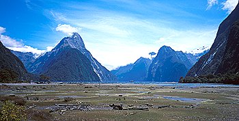 [MilfordSound.jpg]
A classic view of Mitre Peak, Milford Sound.