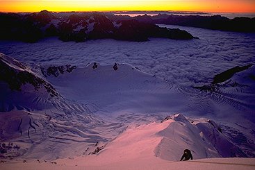 [SilberhornUp.jpg]
First light on the east ridge of Mt Cook; the beginning of a very long two days epic.