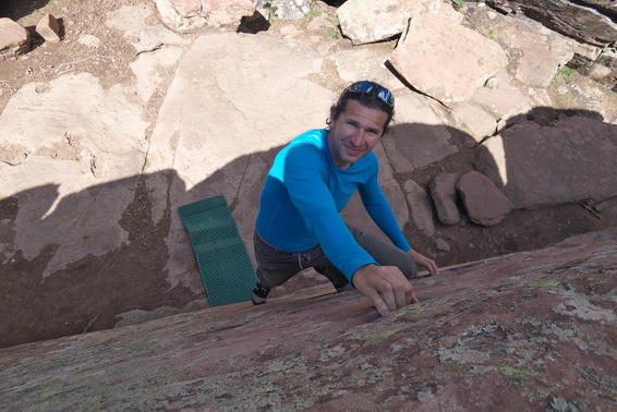 [20130504_154132_Albaracin.jpg]
Bouldering in Albaracin.