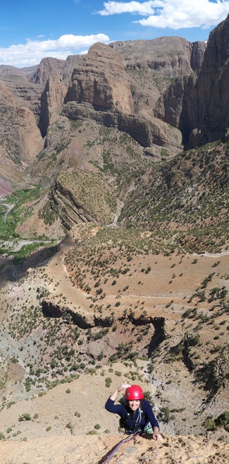 A recent vertical panorama from the page Taghia. Click to see the page.