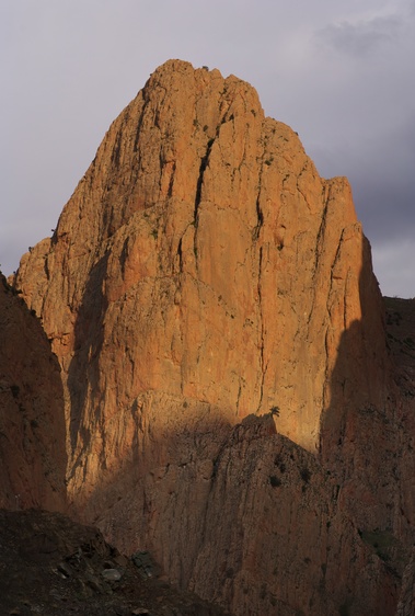 A recent vertical panorama from the page Taghia. Click to see the page.