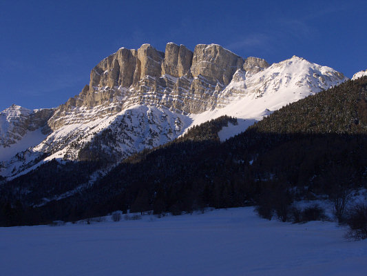 [20090131_085404_GrandVeymont.jpg]
East face of Grand Veymont, highest summit of Vercors at 2341m.