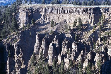 [Geology.jpg]
Geology lesson in Yellowstone.