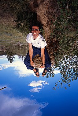 [UpsideDown.jpg]
Is that a double heel-hook ? Hmmm, must have been the mushroom.