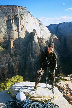 [ZionAngelLandingSummit.jpg]
Jenny on the summit of Angels Landing.