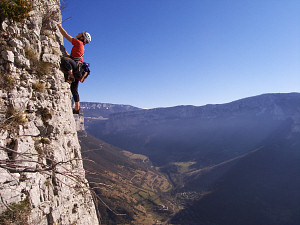 Climbing at Presles