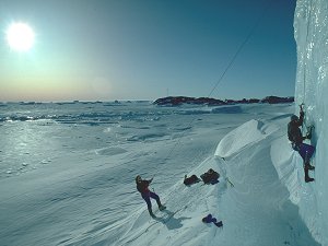 Climbing on the Astrolabe glacier