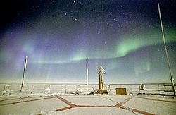 AuroraRoofLow02 - Curtains of light waving above the roof telescope.
[ Click to go to the page where that image comes from ]